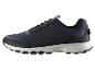 Chaussures de randonnée bleues et noires avec lacets.