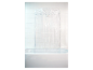 Un rideau de douche transparent en plastique avec un support en métal dans une baignoire blanche.
