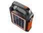 Lampe de camping portable noire et orange avec panneau solaire et poignée.
