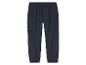Pantalon de survêtement pour homme de couleur bleu marine avec des poches cargo.