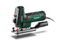 Een groene Parkside PSTK 800 F4 decoupeerzaag met stofafzuiging.
