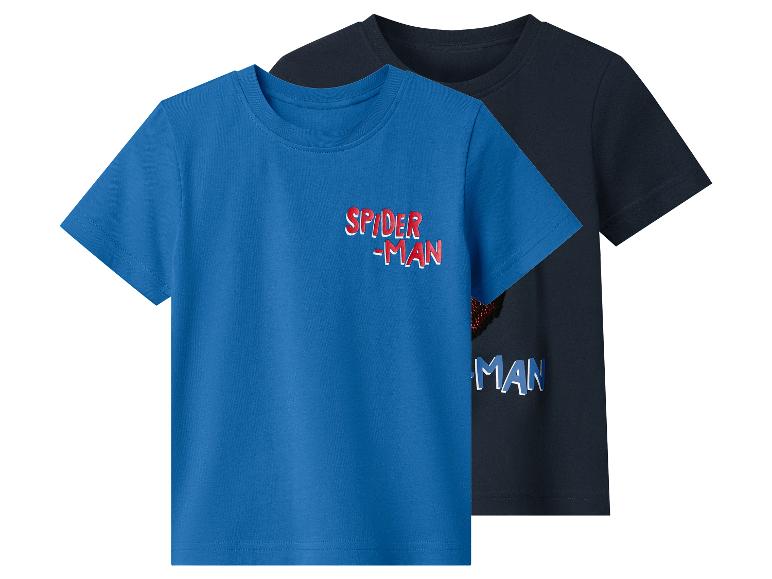 Deux t-shirts enfant à manches courtes, un bleu avec 'SPIDER-MAN' et un noir avec 'MAN'.