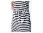 Zwart-wit gestreepte jumpsuit met ceintuur.