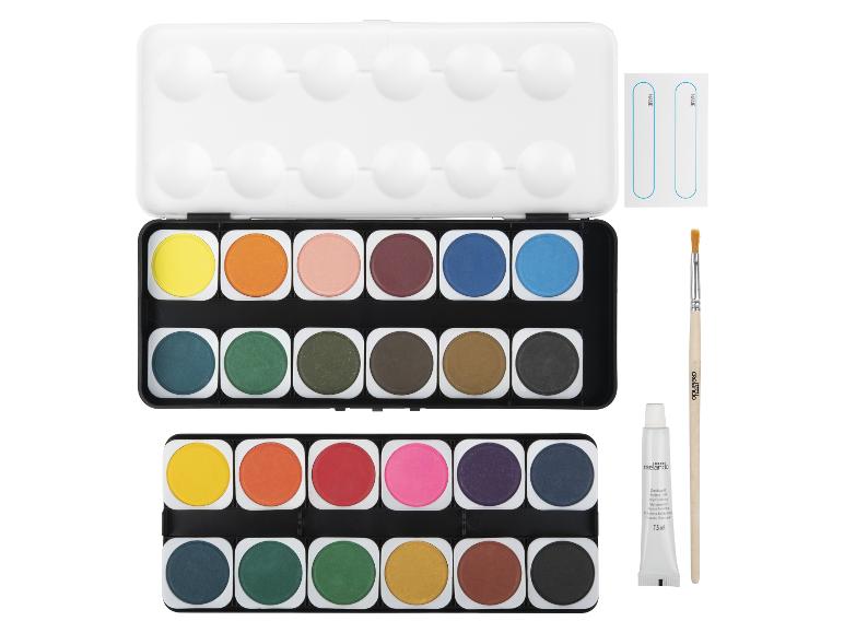 Set de peinture aquarelle avec 24 couleurs, un pinceau et un tube de blanc opaque.