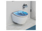 Een toilet met een wc-bril met een ijsbergprint.