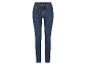 Donkerblauwe skinny jeans.