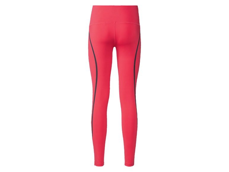 Rode leggings met zwarte accenten.