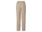 Pantalon cargo beige avec ceinture élastique.