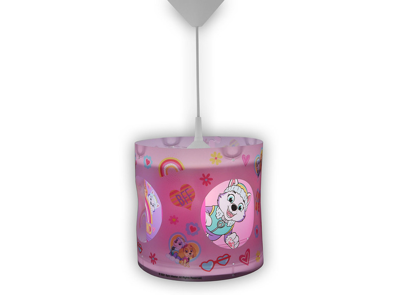 Een roze hanglamp met Paw Patrol-motief.