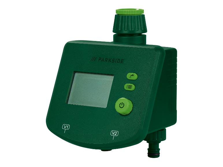 Een groene Parkside tuinsproeier met een digitaal display.