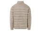 Beige gevoerde jas met lange mouwen.
