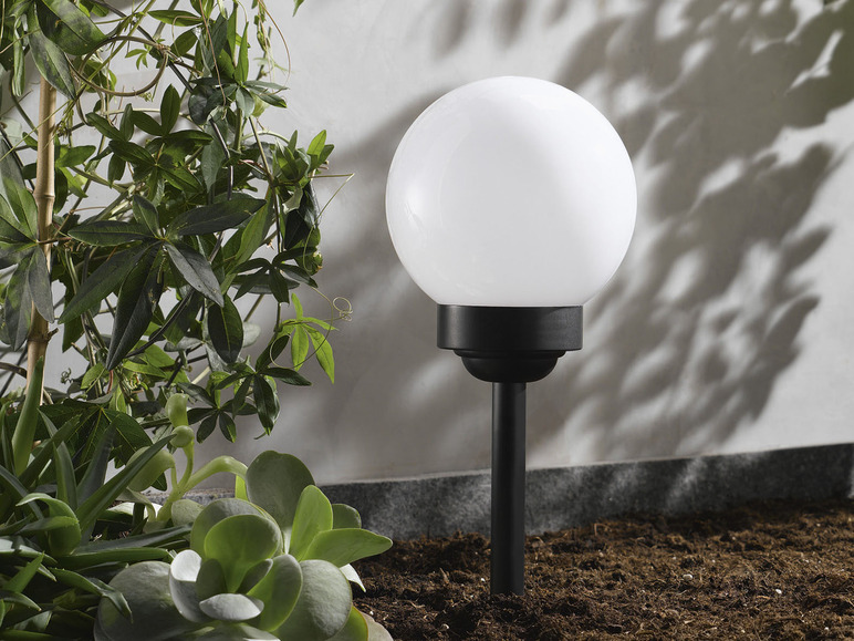 Aller en mode plein écran LIVARNO home Lampe solaire à LED, Ø 15 cm - Photo 7