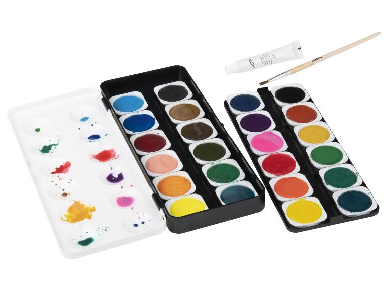 Set de peinture aquarelle avec 24 couleurs, un pinceau et un tube de blanc.