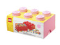 Een roze LEGO opbergbak met zes knoppen en een rode LEGO opbergbak.