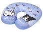 Oreiller de voyage bleu avec les personnages Hello Kitty et Kuromi et des motifs de nœuds et de bonbons.