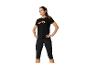 T-shirt et leggings noirs pour sport.