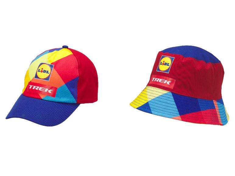 Casquette de baseball et bob aux motifs géométriques colorés.