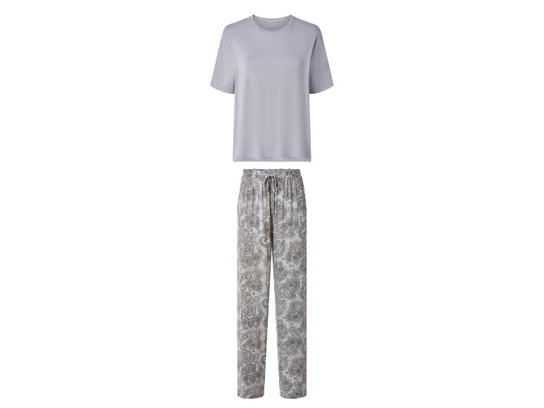 Lichtgrijze pyjamaset met een effen T-shirt en een broek met paisley-patroon.