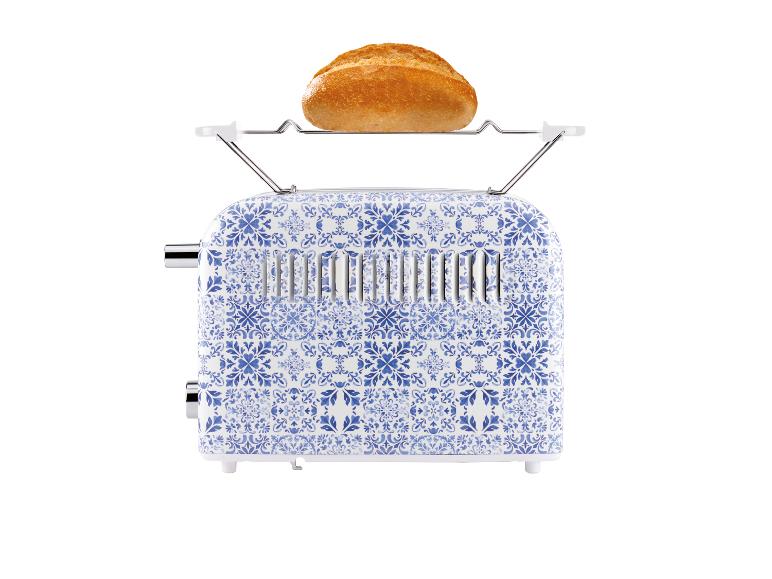 Toaster en brood, blauw-witte tegelpatroon.