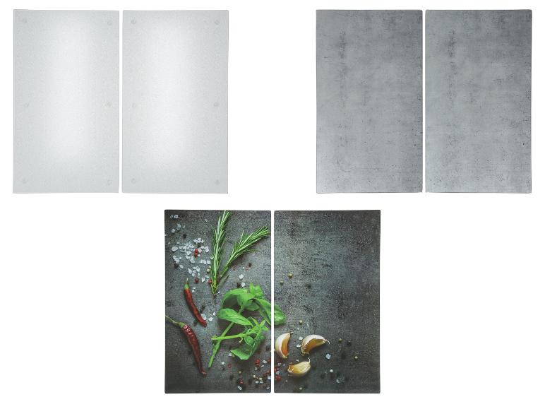 Trois types de panneaux en verre pour cuisine : blanc mat, gris béton et épices.