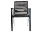 Chaise de jardin noire avec accoudoirs et assise en corde tressée.