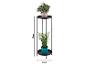 Zwart metalen plantenstandaard met twee planken, met een roze en een blauwe potplant.