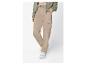 Pantalon cargo beige avec cordon pour femmes.