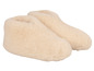 Twee paar wollen pantoffels.