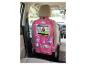 Roze Gabby's Dollhouse auto-achterbank organizer met tablet, speelgoed en snacks.