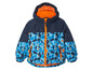 Une veste bleue avec une capuche orange et un motif géométrique.