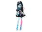 Poupée Monster High Frankie Stein avec peau bleue, cheveux noirs et bleus, et membres dépareillés