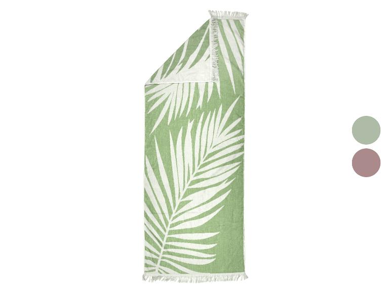 Groen strandlaken met wit palmbladpatroon en kwastjes