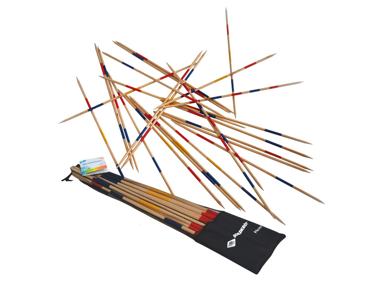Mikado spel met houten stokjes in een tas.