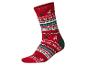 Chaussette de Noël rouge avec motifs de rennes et de sapins