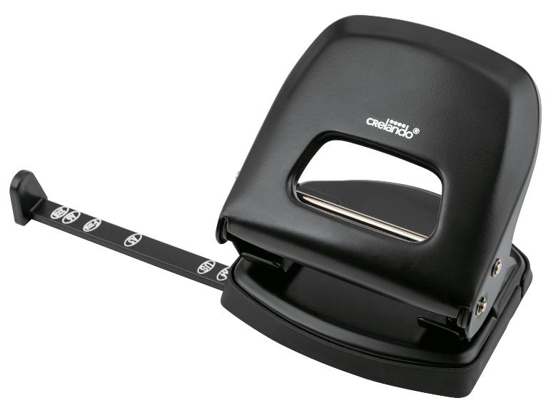 Zwarte Crelado perforator met verstelbare papiergeleider op een witte achtergrond