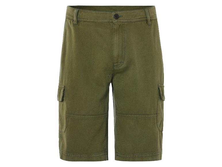 Shorts cargo vert olive.