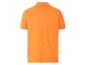 Een oranje polo shirt met witte boord, van achteren gezien.