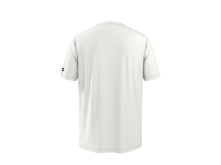 T-shirt blanc à manches courtes avec un petit détail noir sur la manche gauche, vue arrière.