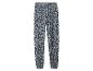 Blauwe broek met wit bloemenpatroon en elastische taille.