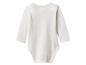 Witte baby romper met lange mouwen, achteraanzicht.