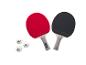 Deux raquettes de tennis de table Crivit, une rouge et une noire, avec trois balles blanches.