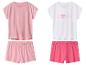 Deux ensembles de pyjama: un rose à pois et un blanc et rose avec 'I love Sleep'.