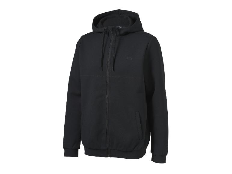 Zwarte hoodie met volledige rits en subtiel logo op de borst, getoond op een witte achtergrond.