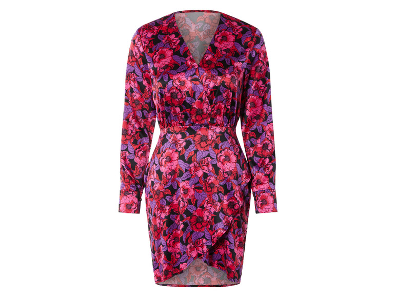 Une robe noire à manches longues avec un imprimé floral.