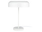 Lampe de table blanche avec abat-jour rond.
