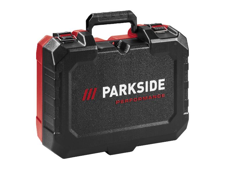 Zwarte en rode gereedschapskoffer met merklogo.