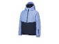 Veste de ski Crivit bleue et bleu foncé avec capuche et fermetures éclair.