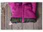 Een roze en zwart winterpak voor kinderen, met bretels.