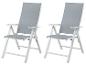Twee grijze opvouwbare tuinstoelen met wit frame.