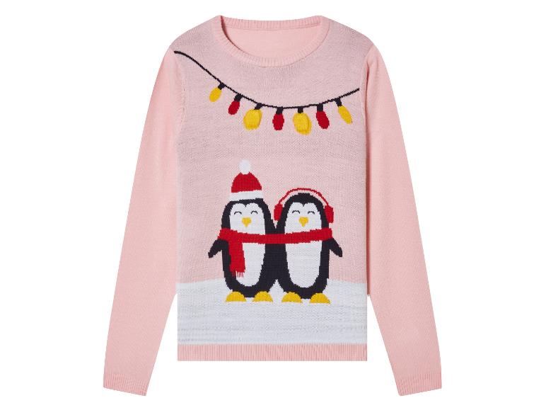 Een roze kersttrui met pinguïns en kerstlichtjes.